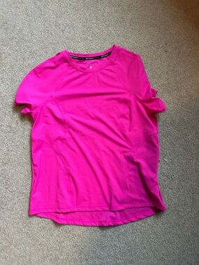 Women’s Hot Pink Short Sleeve Active Tee